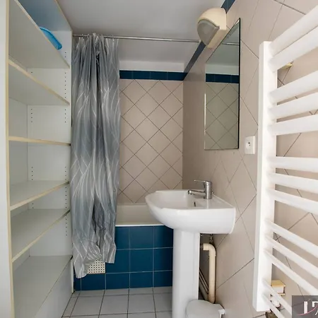 2 Pieces, 6 Couchages, Vue Mer, Parking - Fr-1-825-29 Λα Ροσέλ